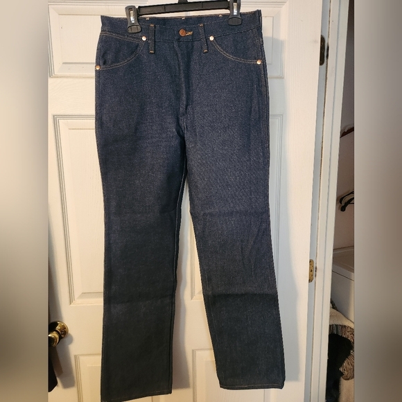 Wrangler Men's Slim fit Jeans - Picture 2 of 5